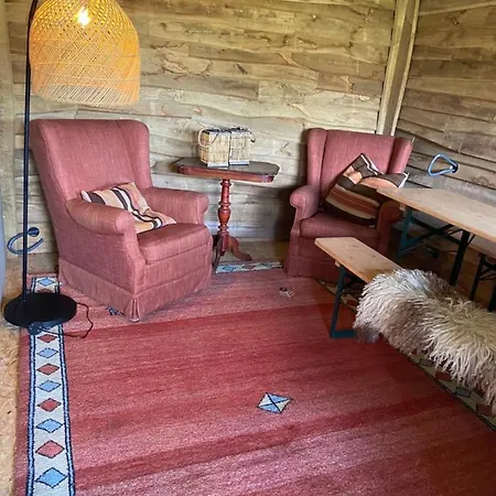 Comfort Tipi Marie, Tipi Bo Deluxe & Tent Nicolai - 'glamping In Stijl' ラグジュアリーテント Lembeke