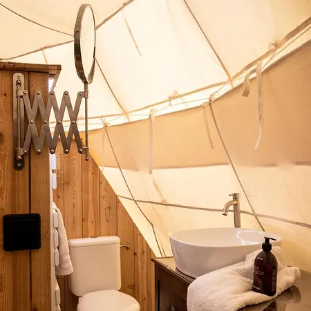 Comfort Tipi Marie, Tipi Bo Deluxe & Tent Nicolai - 'glamping In Stijl'