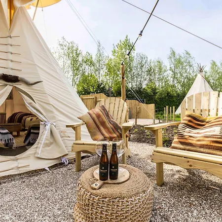 Comfort Tipi Marie, Tipi Bo Deluxe & Tent Nicolai - 'glamping In Stijl'